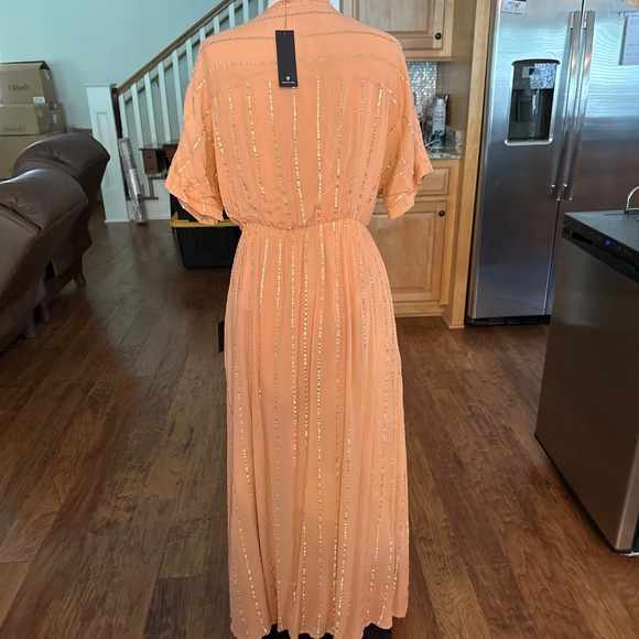 New w tag Lulus Sz L Peach and Gold Stripe Dolman Sleeve Dress - Picture 2 of 4